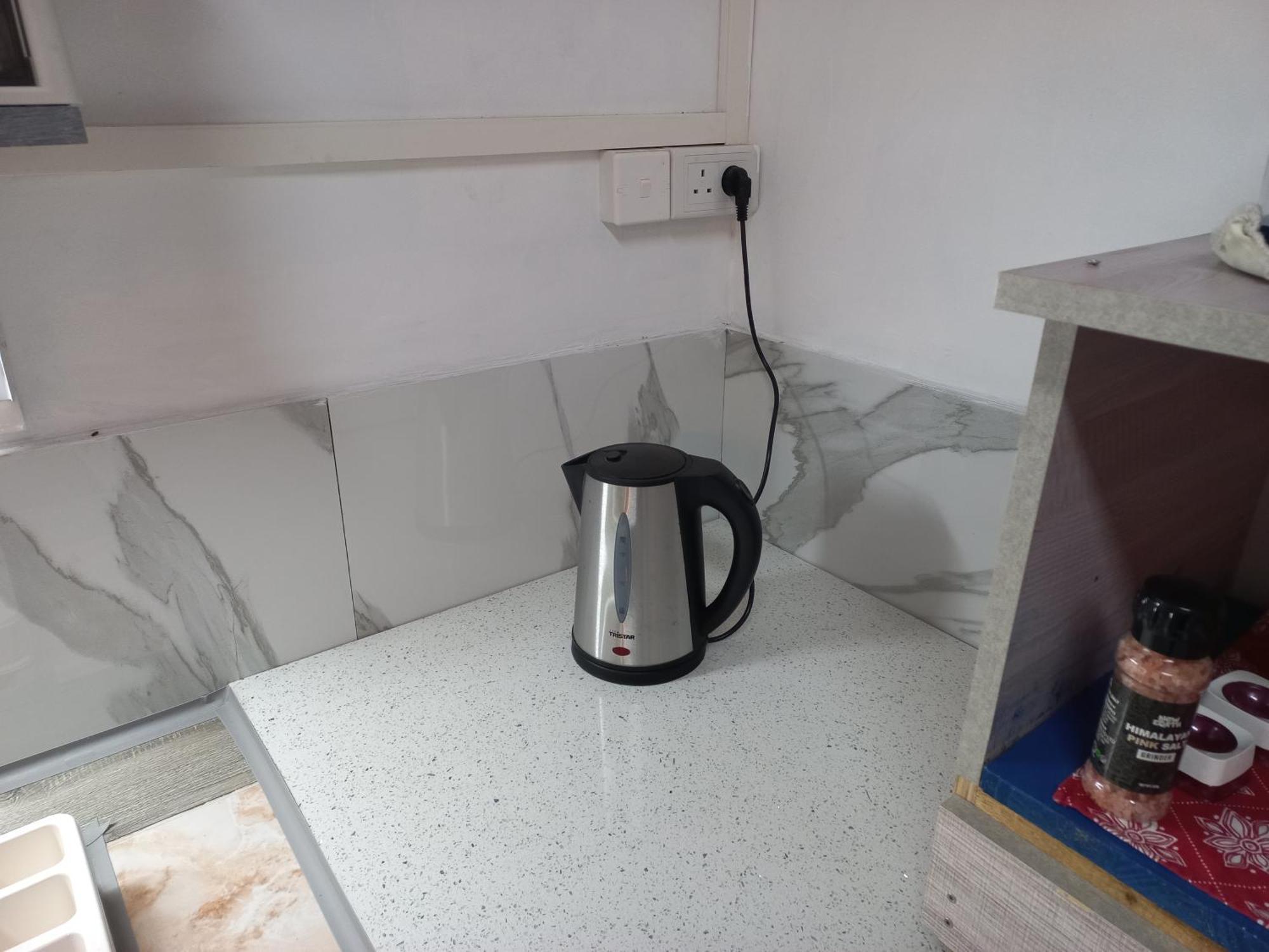 פור לואי Open Air Cafe & Apartments חדר תמונה